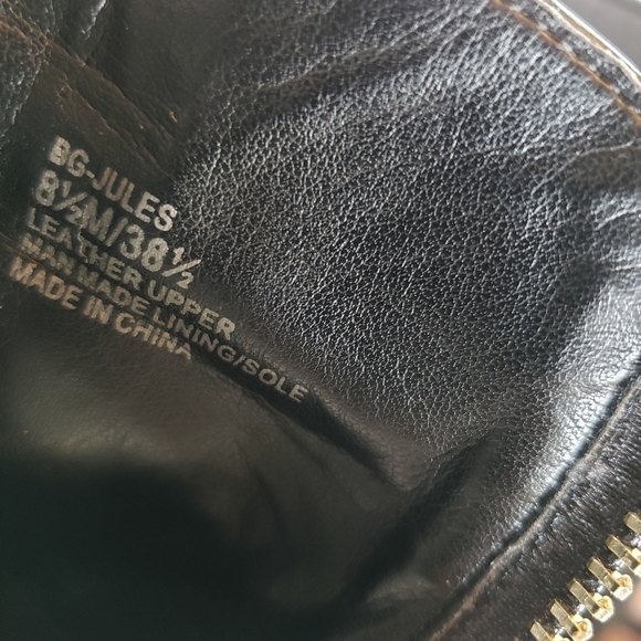 BCBG Generation 8.5 - Picture 9 of 11